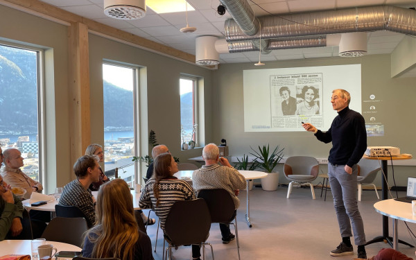 Hans Jakob Walnum held "prøveforelesning"