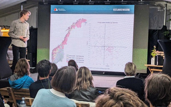 Torbjørn presenterer i Arendal