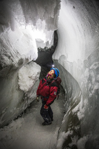 Alexandra i isgrotte