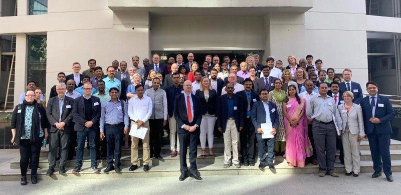 Foto av deltakarar på delegasjonreise til India